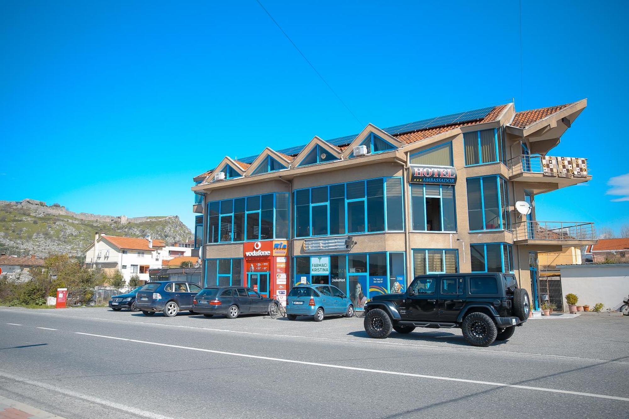 Hotel Ambasador Bahçallëk エクステリア 写真