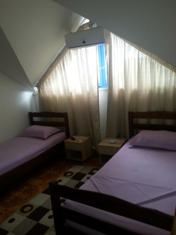 Hotel Ambasador Bahçallëk 部屋 写真